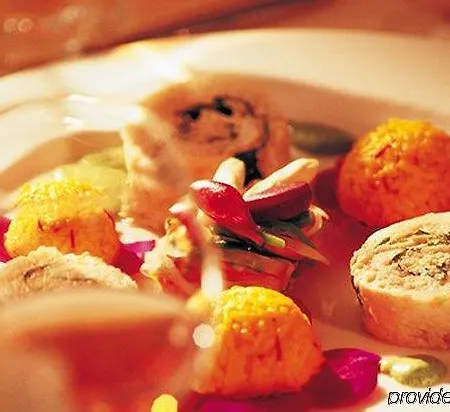 Victor's Residenz-hotel Hotel 4*
